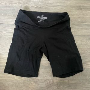 TNA biker shorts